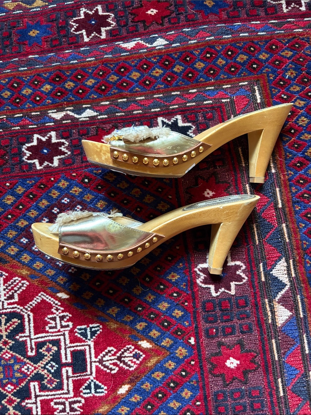Miu Miu | Embellished platform heeled sandals - Picture 3 of 6
